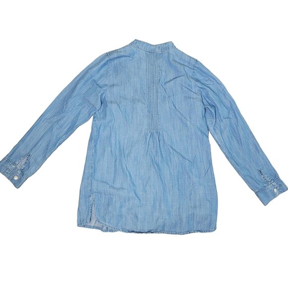 soft surroundings 100% lyocell chambray blue button top with shiny buttons XS - Picture 4 of 8